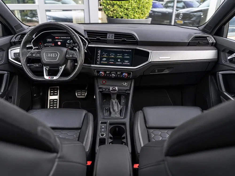 Audi RS Q3 Sportback 2.5 TFSI Quattro uit 2021, foto 10