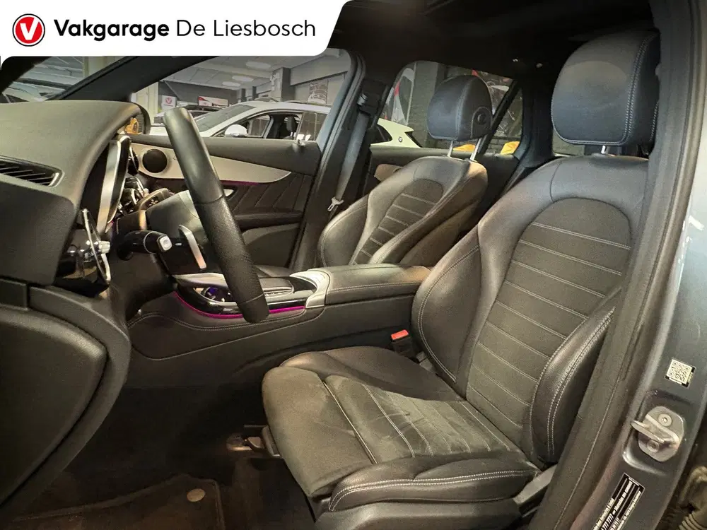 Mercedes-Benz GLC 300e 4MATIC Premium Plus uit 2020, foto 13
