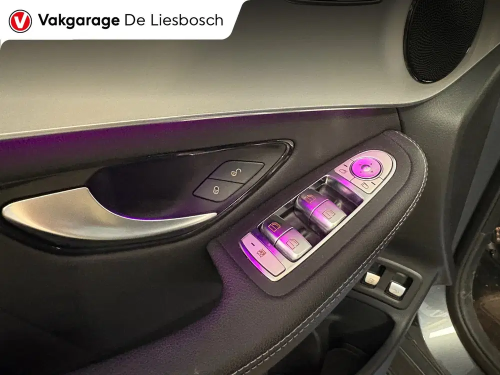 Mercedes-Benz GLC 300e 4MATIC Premium Plus uit 2020, foto 14