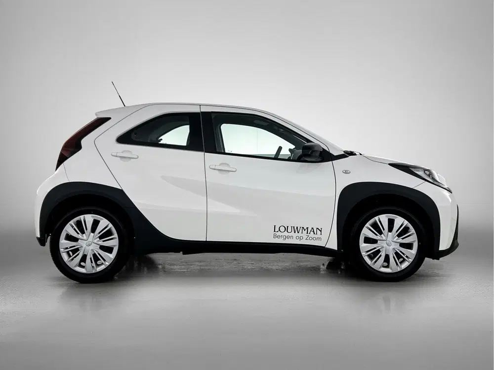 Toyota Aygo X 1.0 VVT-i MT Play uit 2025, foto 12