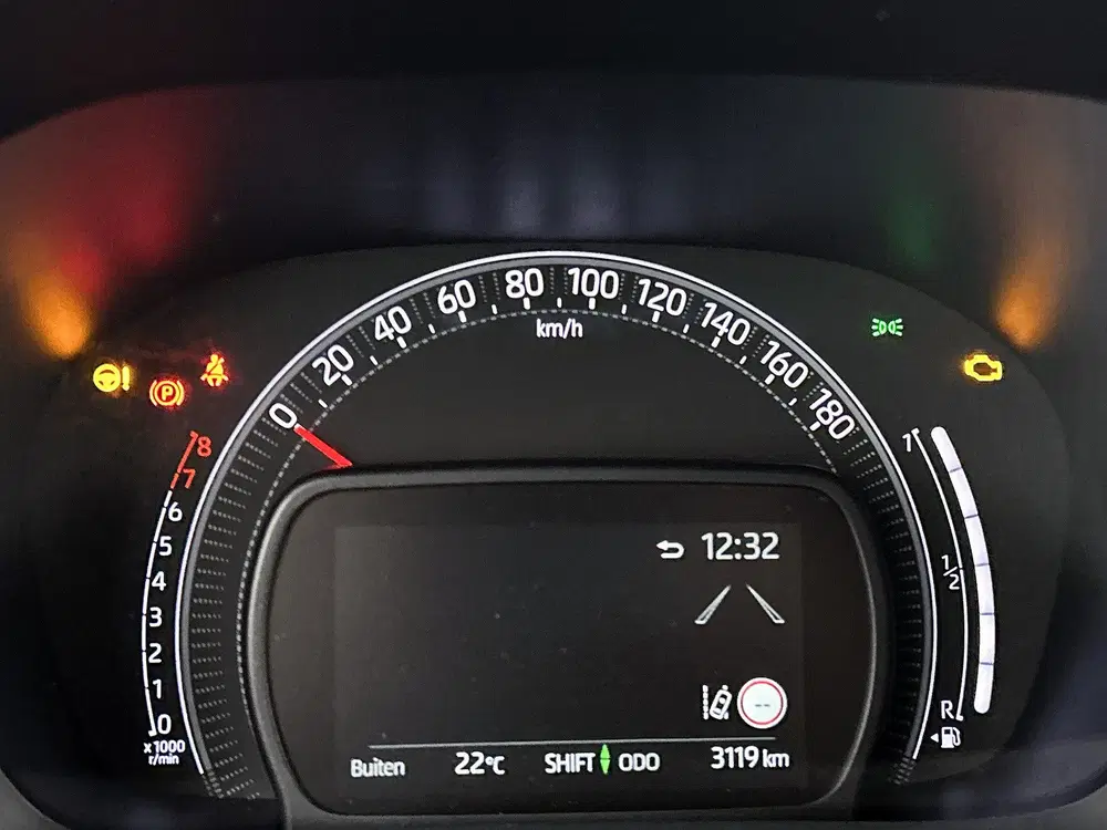 Toyota Aygo X 1.0 VVT-i MT Play uit 2025, foto 5