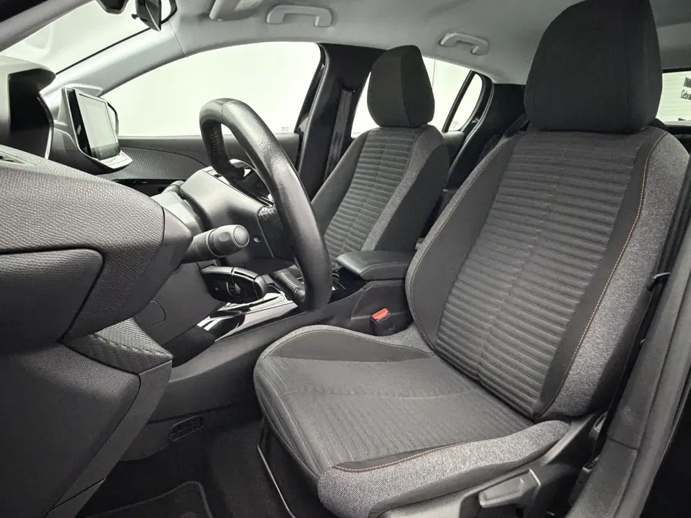 Peugeot 208 EV Active Pack 50 kWh 3-Fase SOH 92 uit 2022, foto 11