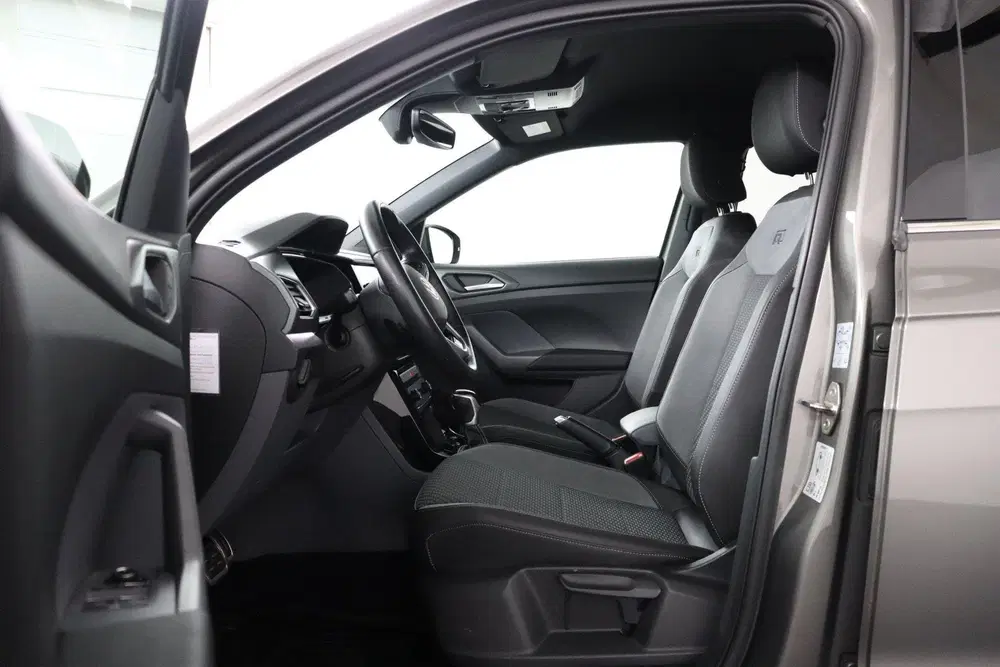 Volkswagen T-Cross 1.0 TSI R-Line uit 2020, foto 13