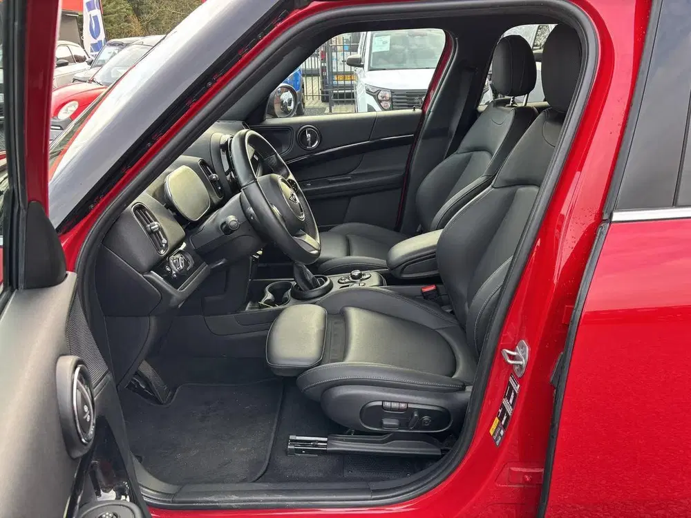 Mini Countryman PHEV 1.5 COOPER S E ALL4 CLASSIC uit 2023, foto 9
