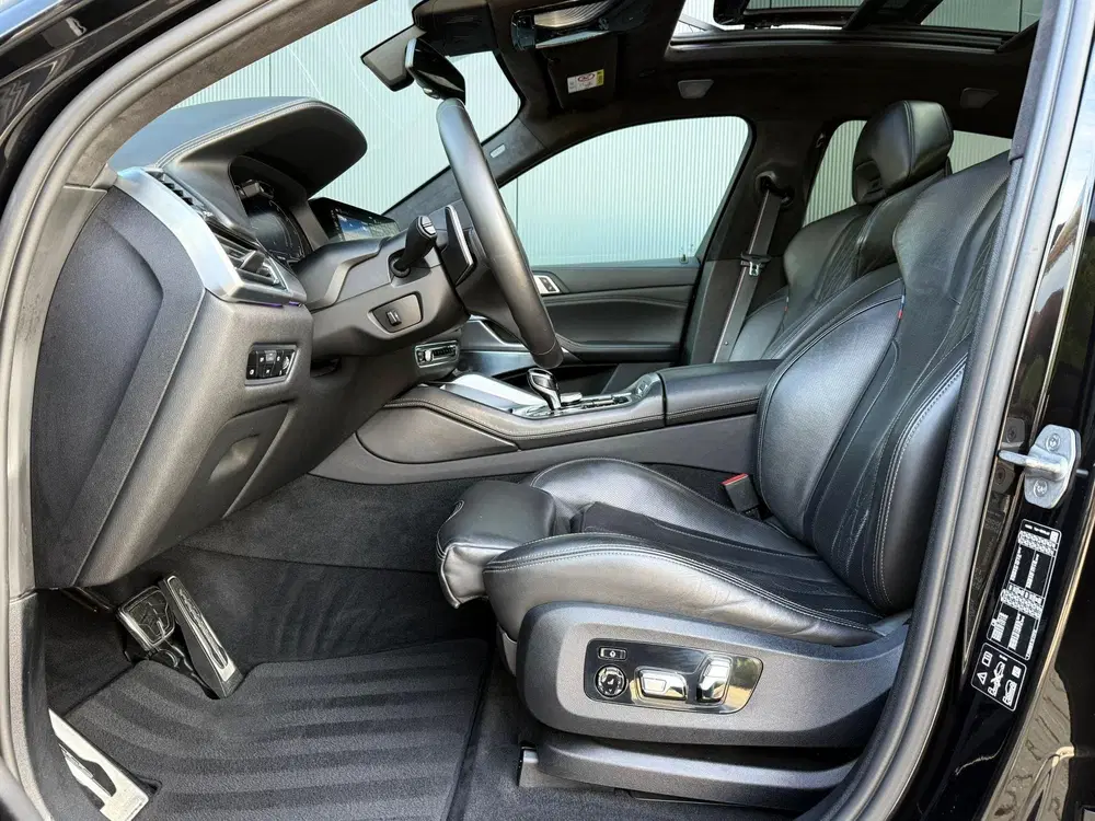 BMW X6 xDrive40d M-sport uit 2022, foto 15