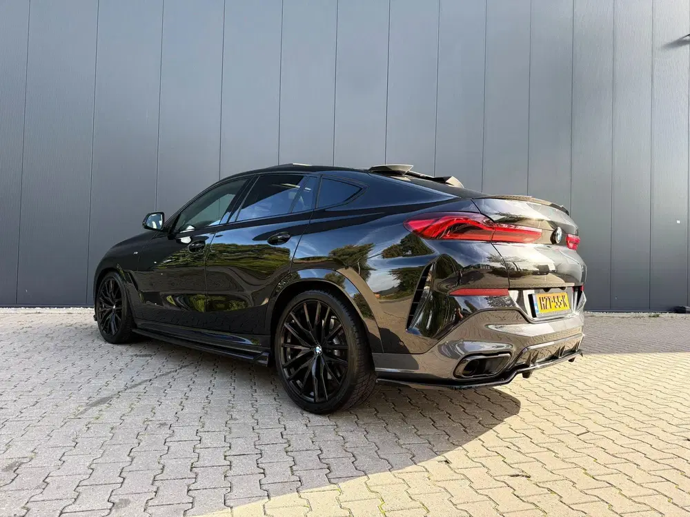 BMW X6 xDrive40d M-sport uit 2022, foto 4