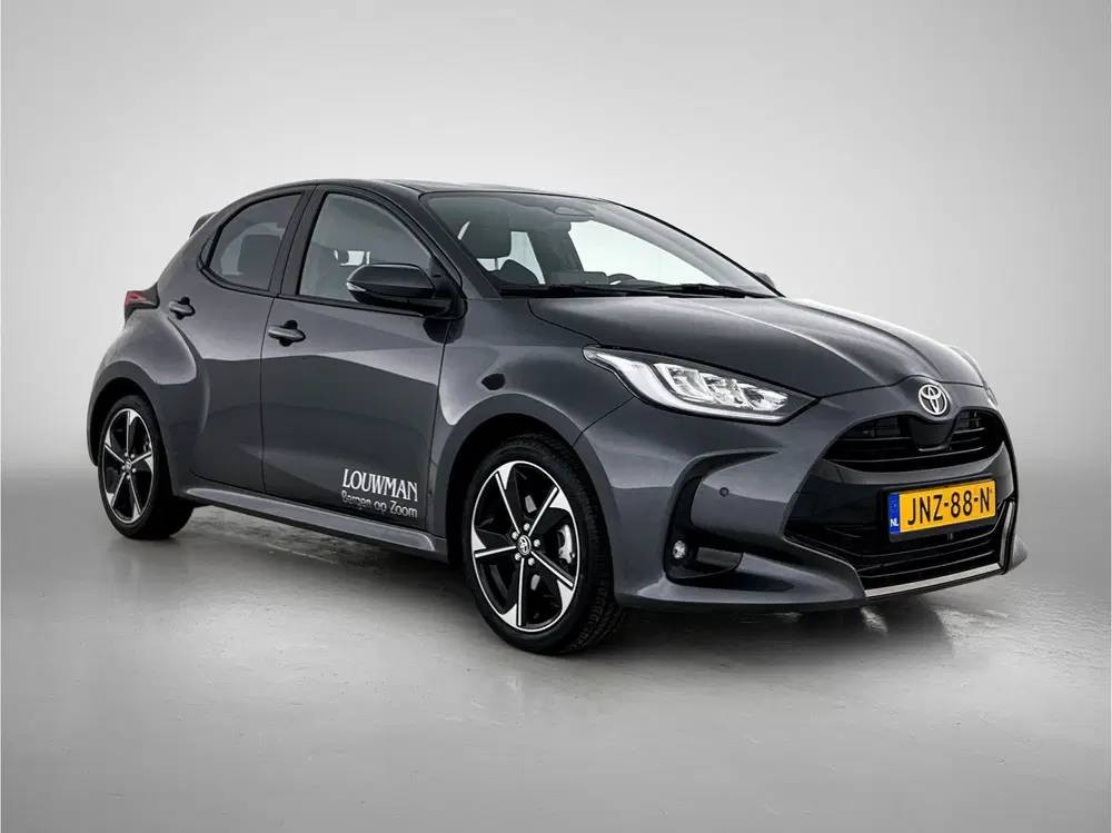 Toyota Yaris 1.5 Hybrid 130 Executive Demo (bj 2025) uit 2025, foto 13