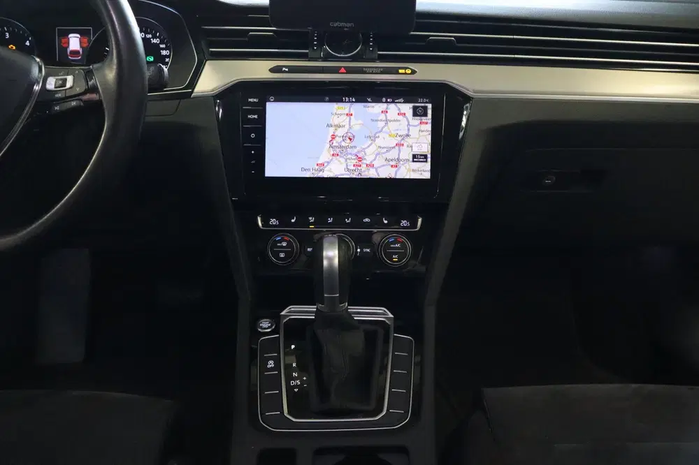 Volkswagen Passat 2.0 TDI Comfortline Business uit 2019, foto 12