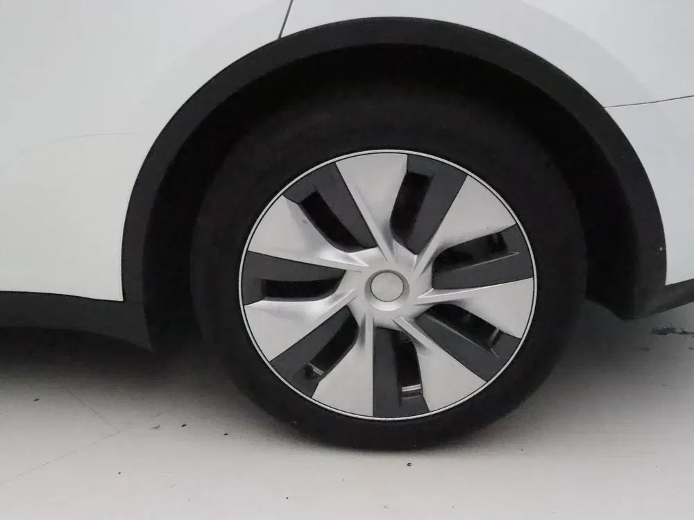 Tesla Model Y Long Range AWD 75kWh 351pk 95.2% SoH [ TRE uit 2023, foto 12