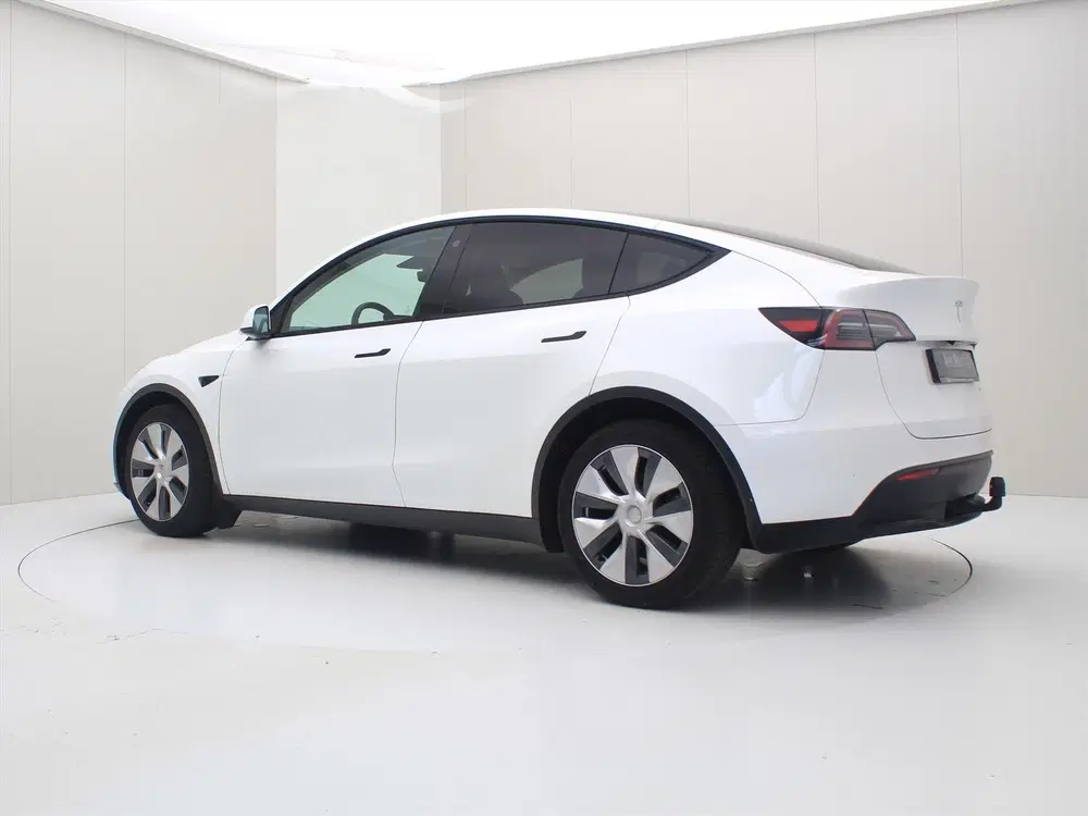 Tesla Model Y Long Range AWD 75kWh 351pk 95.2% SoH [ TRE uit 2023, foto 4