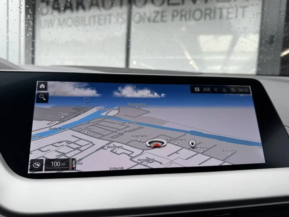 BMW 1-serie 116i uit 2023, foto 13