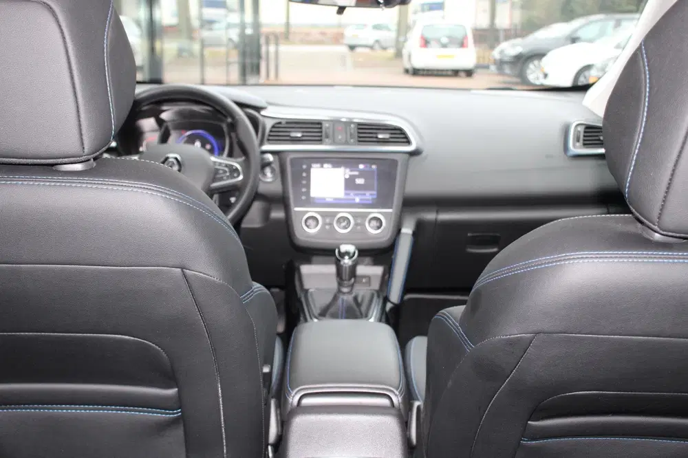 Renault Kadjar 1.3 TCe Intens uit 2019, foto 13