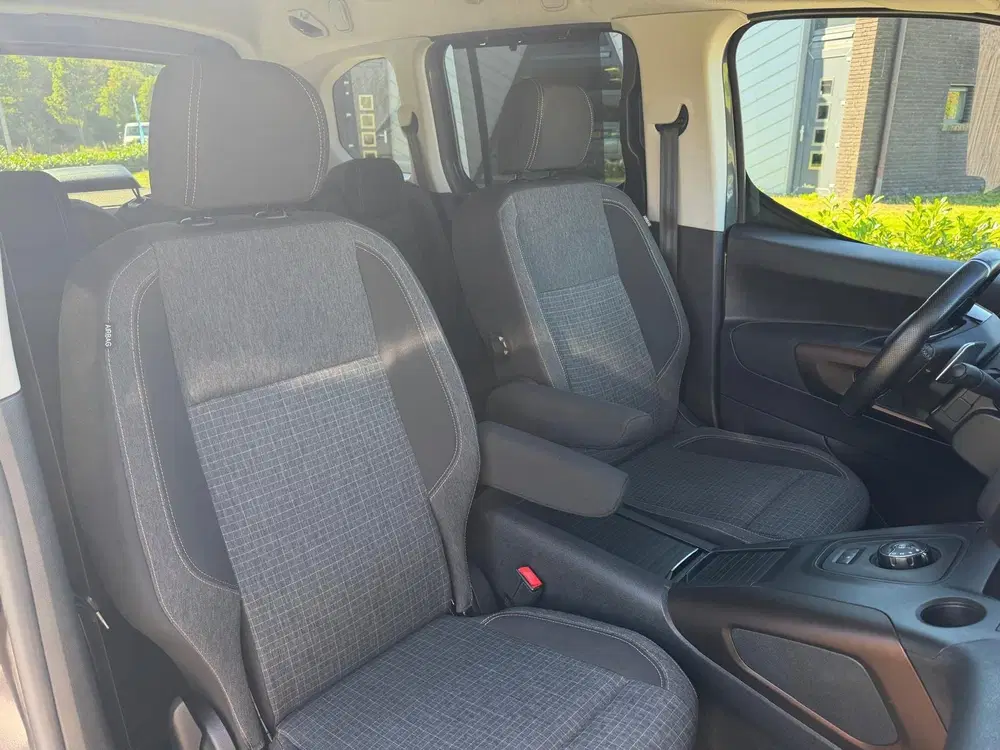 Peugeot Rifter 1.2 Puretech GT-Line uit 2019, foto 8