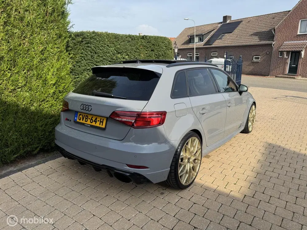 Audi RS3 2.5 TFSI RS3 quattro PANO uit 2019, foto 11