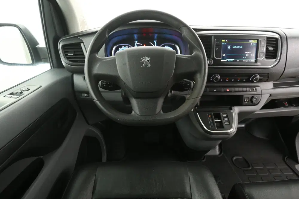 Peugeot Expert 75 kWh L2H1 uit 2022, foto 2