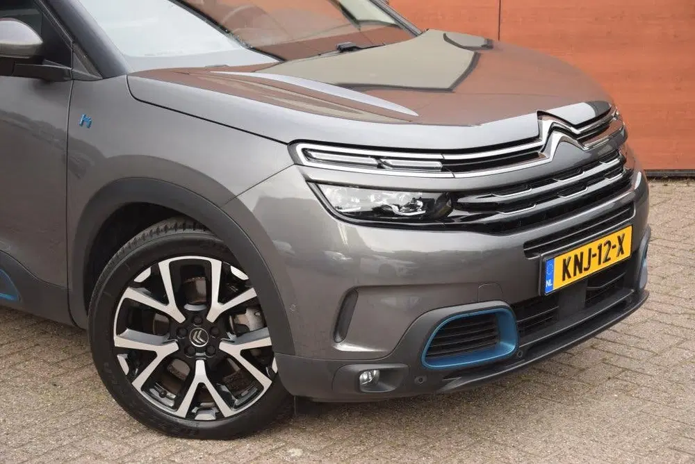Citroën C5 Aircross Citroen C5 Aircross 1.6 Plug-in Hybrid 225 uit 2021, foto 3