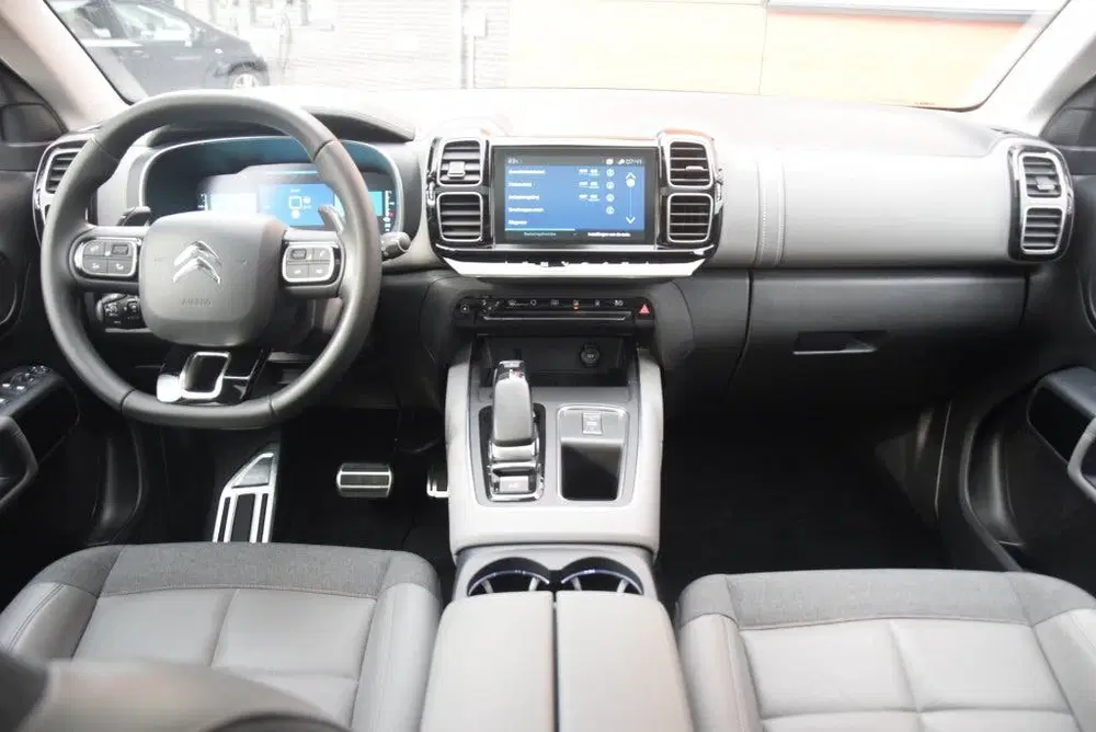 Citroën C5 Aircross Citroen C5 Aircross 1.6 Plug-in Hybrid 225 uit 2021, foto 6