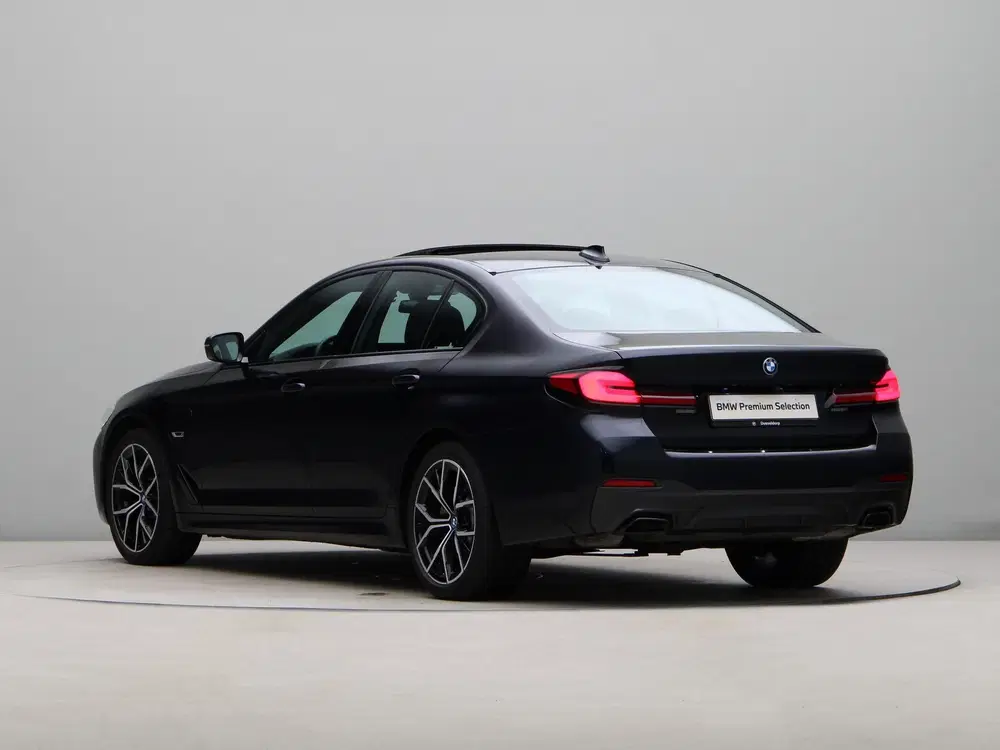 BMW 5-serie 530e Sedan M-Sport (bj 2022 uit 2022, foto 10