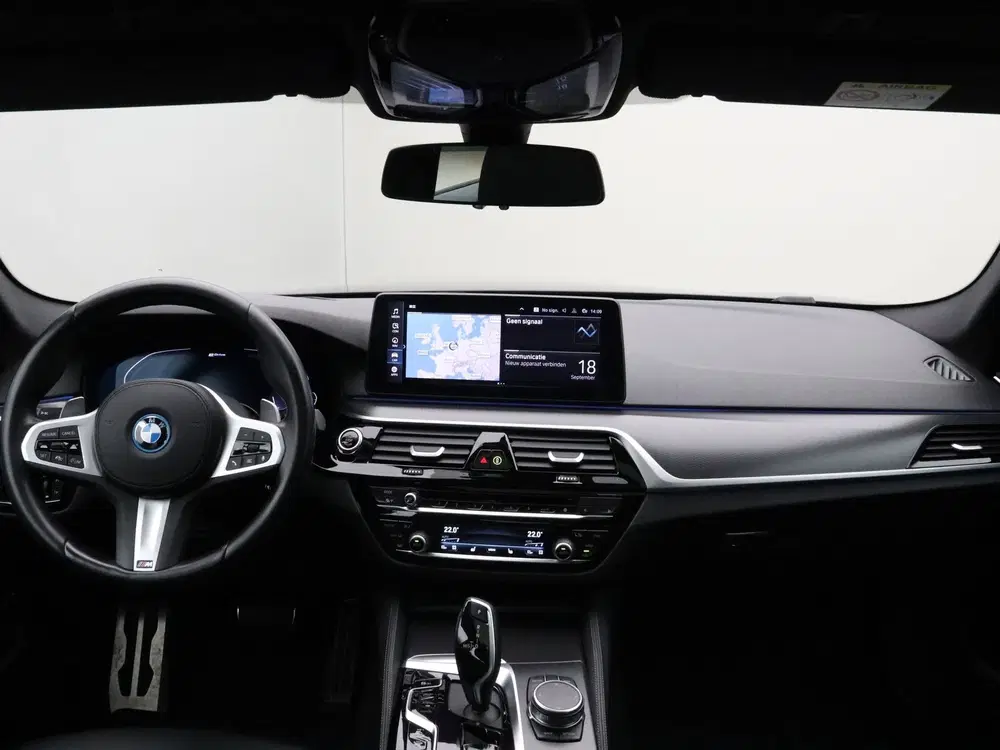 BMW 5-serie 530e Sedan M-Sport (bj 2022 uit 2022, foto 12