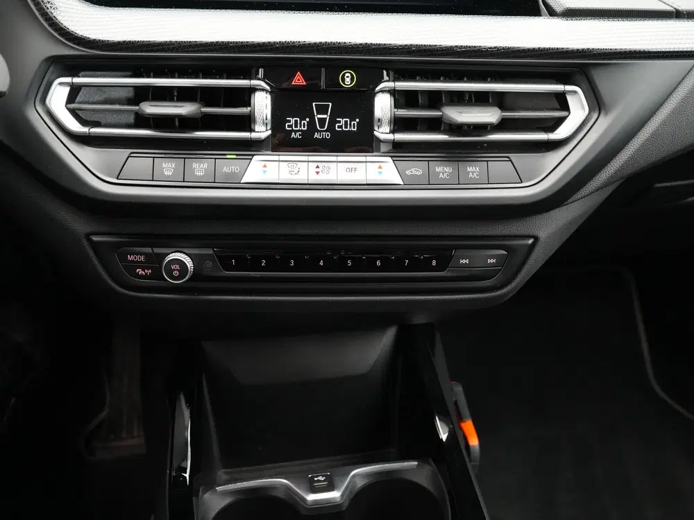 BMW 1-serie 118i Business Edition (bj 2022 uit 2022, foto 13