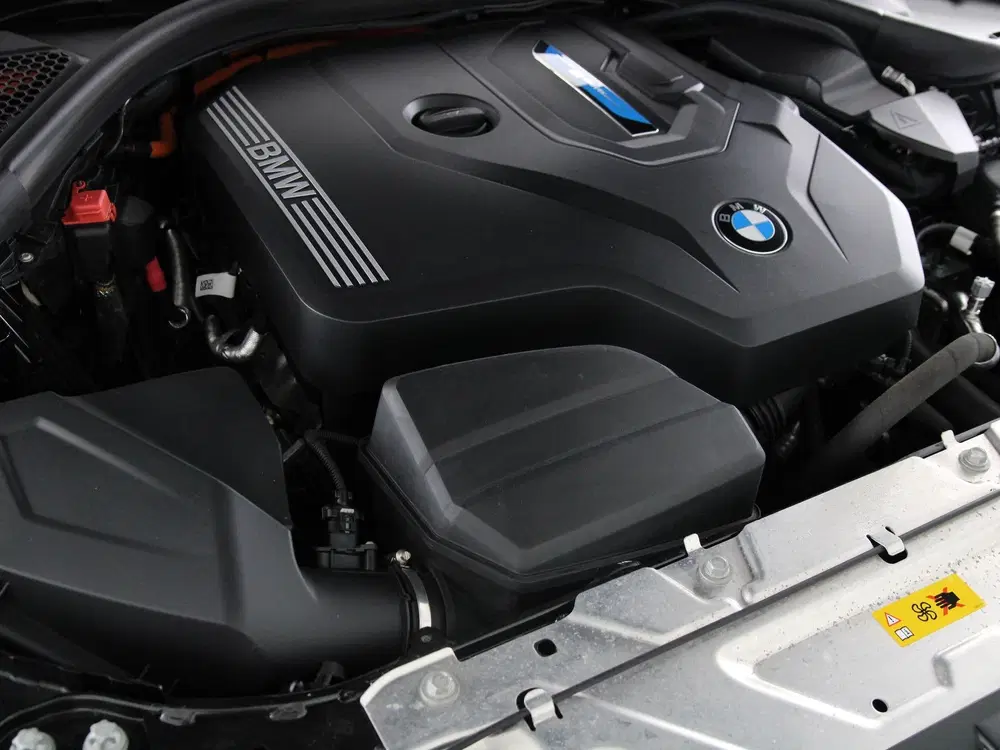 BMW 3-serie 330e Touring xDrive Sport Line (bj 2022) uit 2022, foto 4