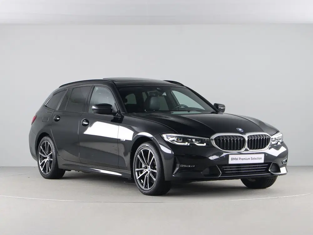 BMW 3-serie 330e Touring xDrive Sport Line (bj 2022) uit 2022, foto 7