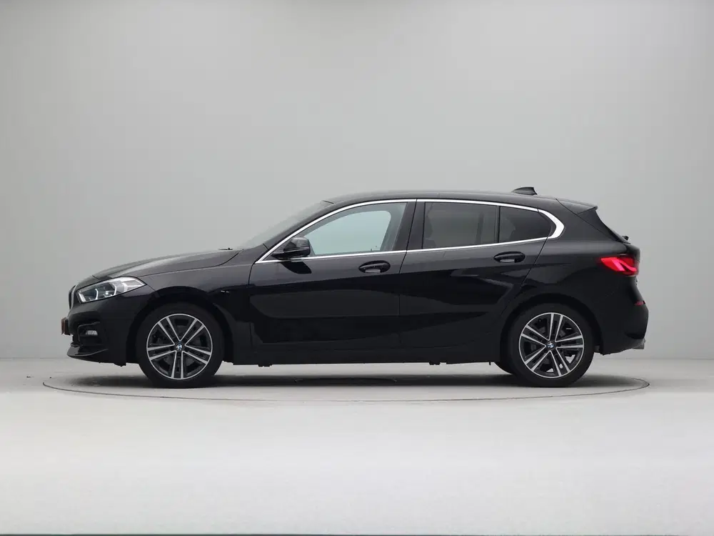 BMW 1-serie 118i Business Edition (bj 2022) uit 2022, foto 12