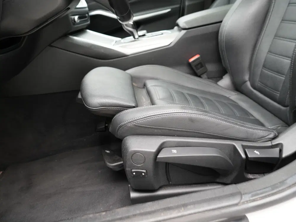 BMW 3-serie 320e Touring Business Edition Plus uit 2022, foto 15