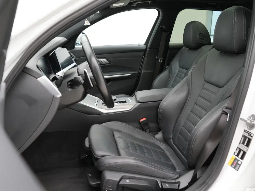 BMW 3-serie 320e Touring Business Edition Plus uit 2022, foto 4