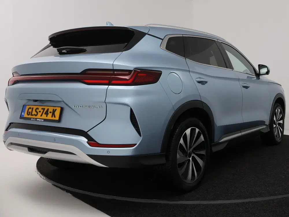BYD Seal U Comfort 71.8 kWh uit 2024, foto 2