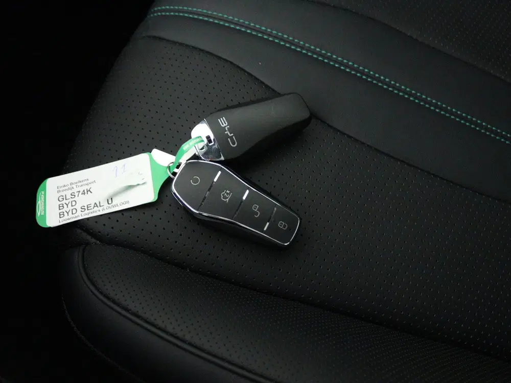 BYD Seal U Comfort 71.8 kWh uit 2024, foto 5