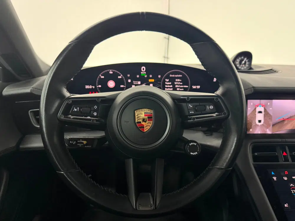 Porsche Taycan 4S Performance 84 kWh uit 2020, foto 12