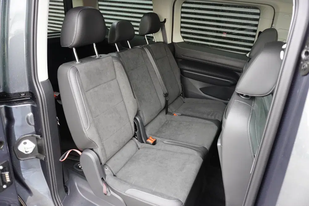 Volkswagen Caddy Maxi L2 150pk Plug-in Hybride Style Automa uit 2026, foto 3