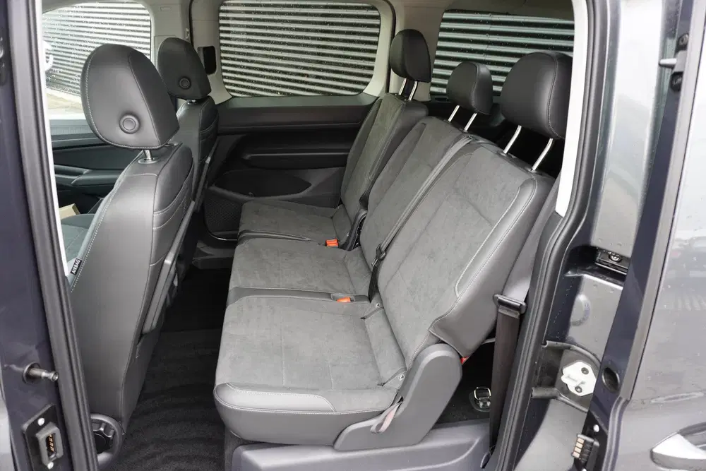 Volkswagen Caddy Maxi L2 150pk Plug-in Hybride Style Automa uit 2026, foto 6