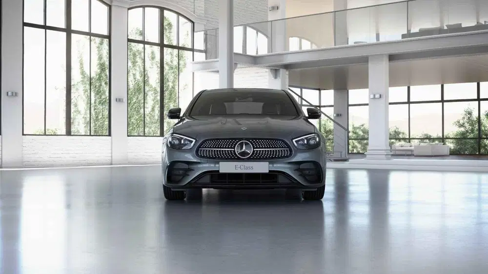 Mercedes-Benz E-Klasse 300 e AMG Line uit 2021, foto 4