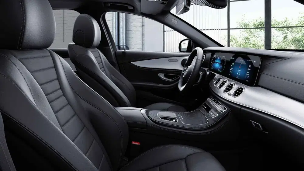 Mercedes-Benz E-Klasse 300 e AMG Line uit 2021, foto 6