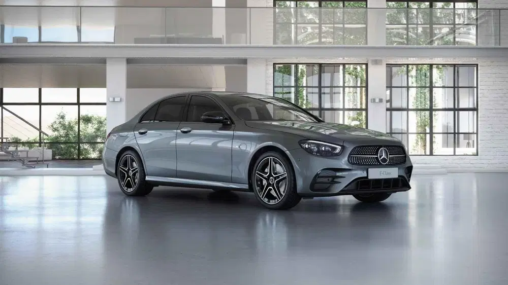 Mercedes-Benz E-Klasse 300 e AMG Line uit 2021, foto 9