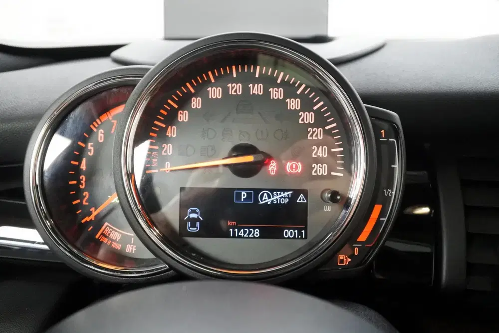 Mini Cooper S 2.0 Cooper S 60 Years Edition NL auto NAP uit 2020, foto 3