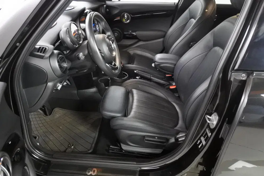 Mini Cooper S 2.0 Cooper S 60 Years Edition NL auto NAP uit 2020, foto 7