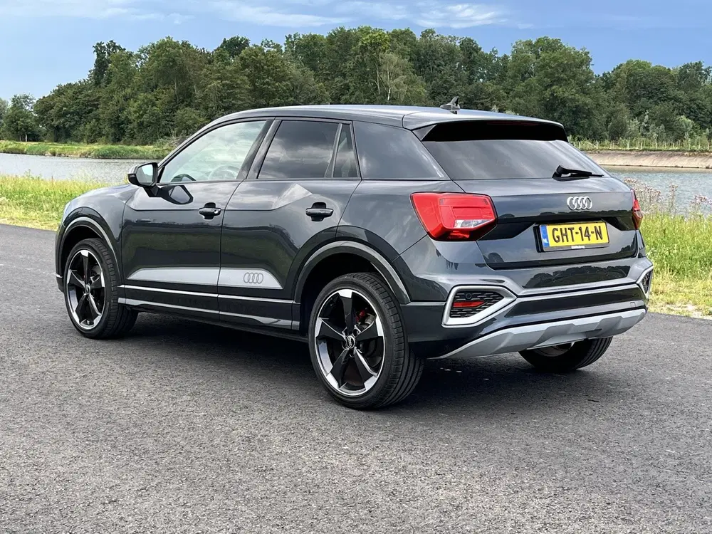 Audi Q2 35 TFSI S Edition Clima uit 2024, foto 3