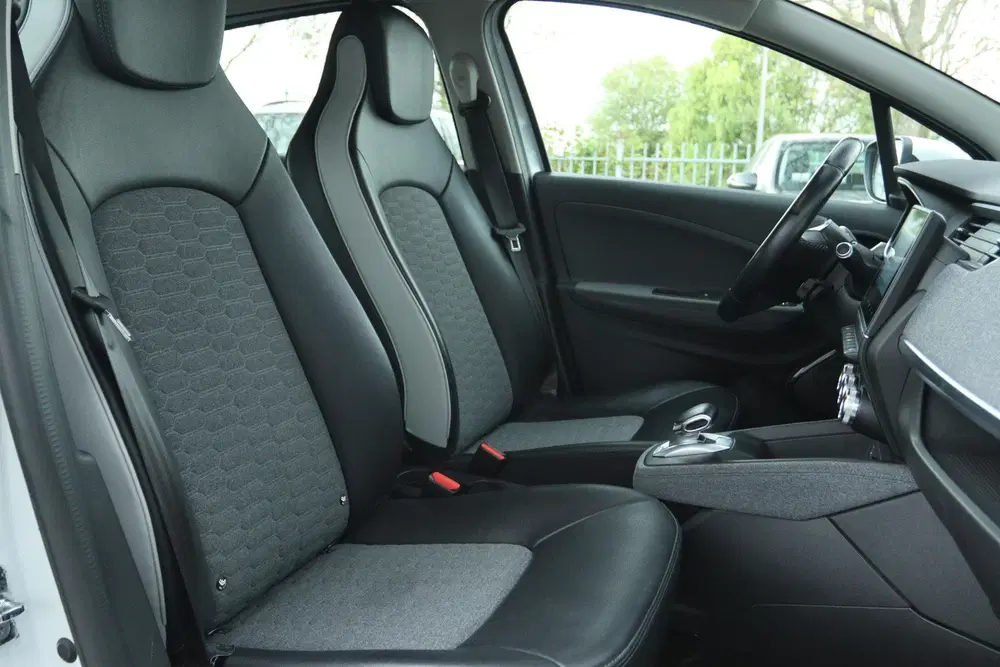 Renault ZOE R135 INTENS 52KWH SOH 92.4% uit 2021, foto 4