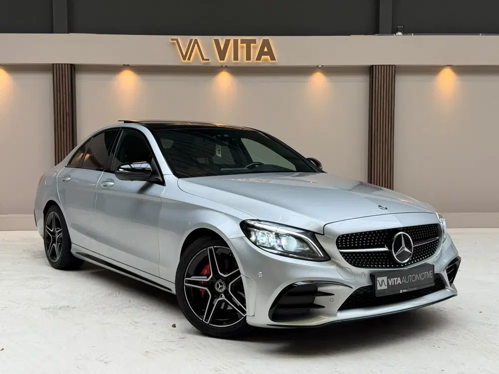 Mercedes-Benz C-Klasse 180 Business Solution AMG Pano uit 2019