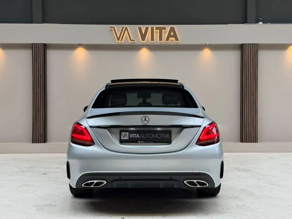 Mercedes-Benz C-Klasse 180 Business Solution AMG Pano uit 2019, foto 4