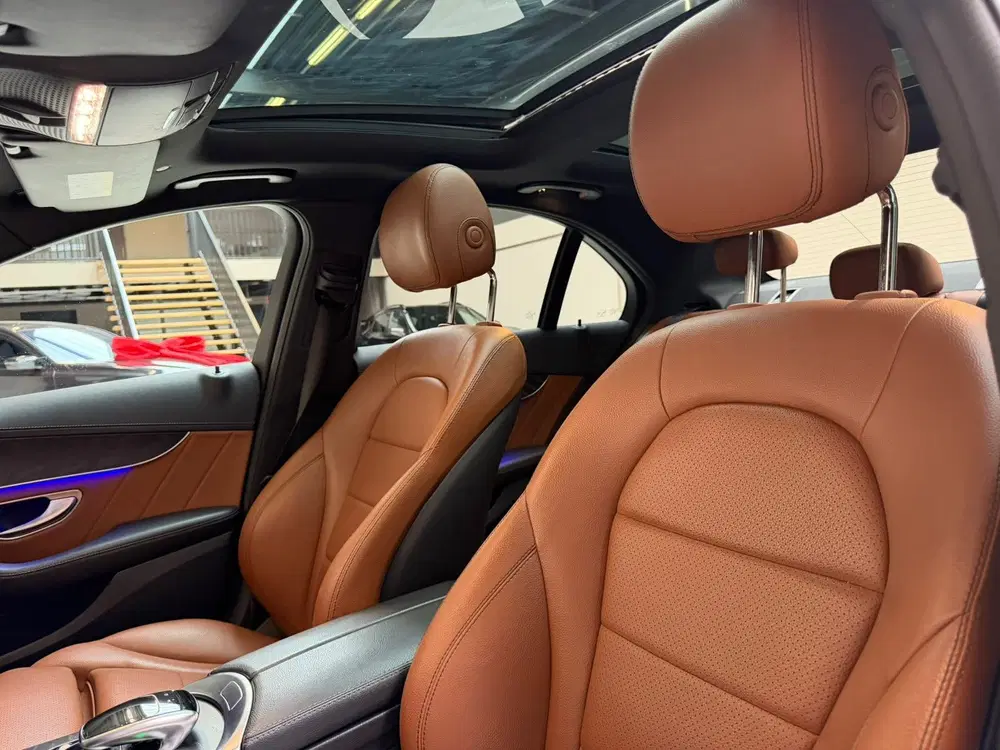 Mercedes-Benz C-Klasse 180 Business Solution AMG Pano uit 2019, foto 5