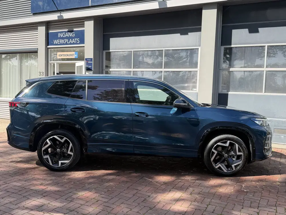Volkswagen Tayron 1.5 eHybrid plug-hybride R-Line Edition 20 uit 2026, foto 4