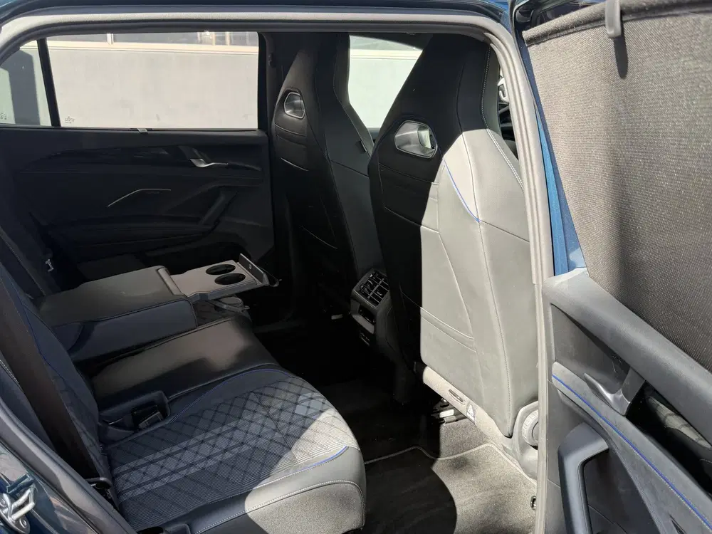 Volkswagen Tayron 1.5 eHybrid plug-hybride R-Line Edition 20 uit 2026, foto 8