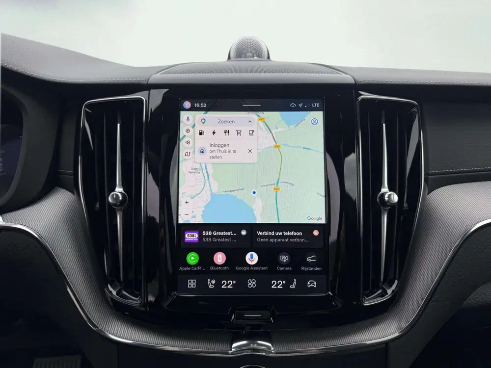 Volvo XC60 2.0 T8 Plug-in hybrid AWD Plus Black Editi uit 2024, foto 15