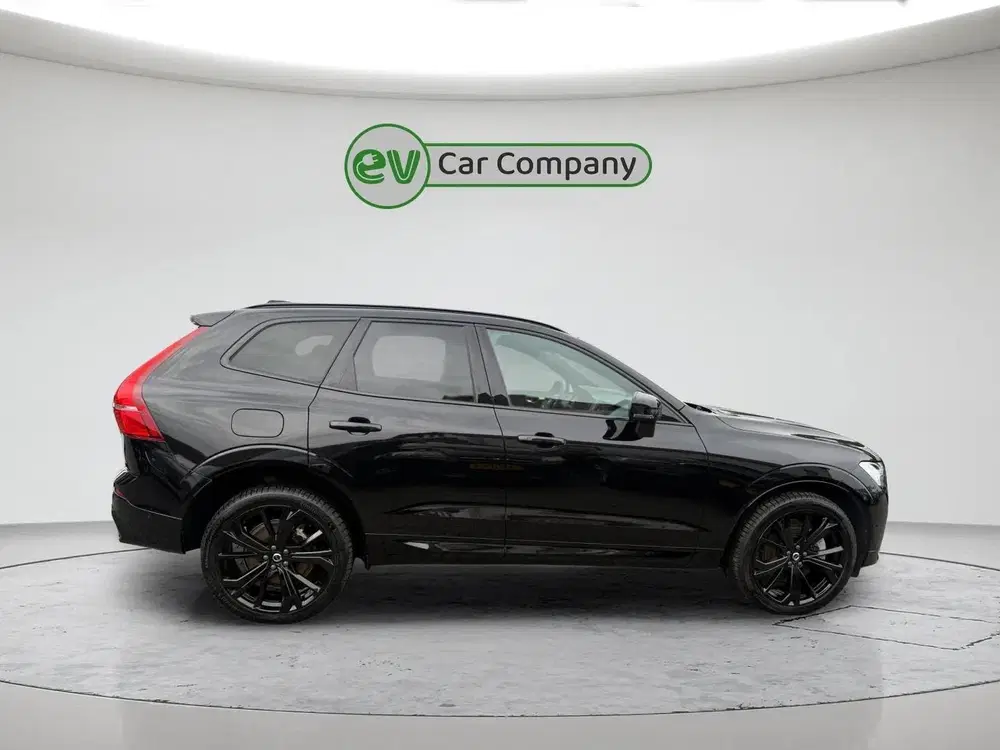 Volvo XC60 2.0 T8 Plug-in hybrid AWD Plus Black Editi uit 2024, foto 9