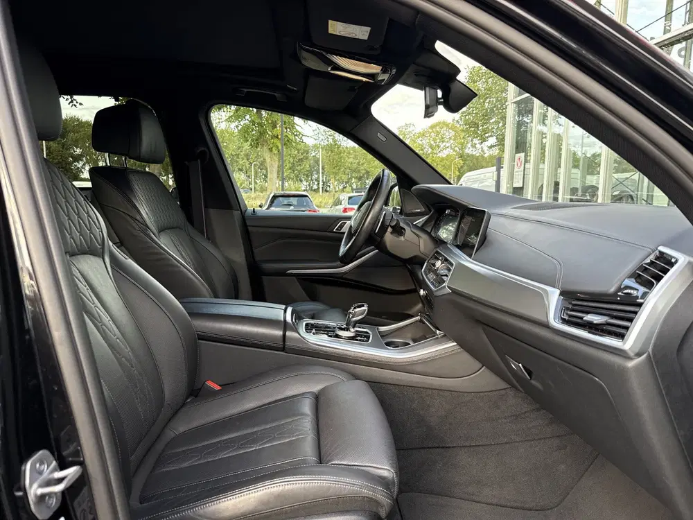 BMW X5 xDrive45e High Executive uit 2021, foto 15