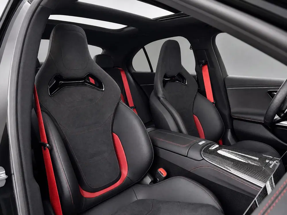 Mercedes-Benz E-Klasse AMG 53 4MATIC+ uit 2025, foto 6